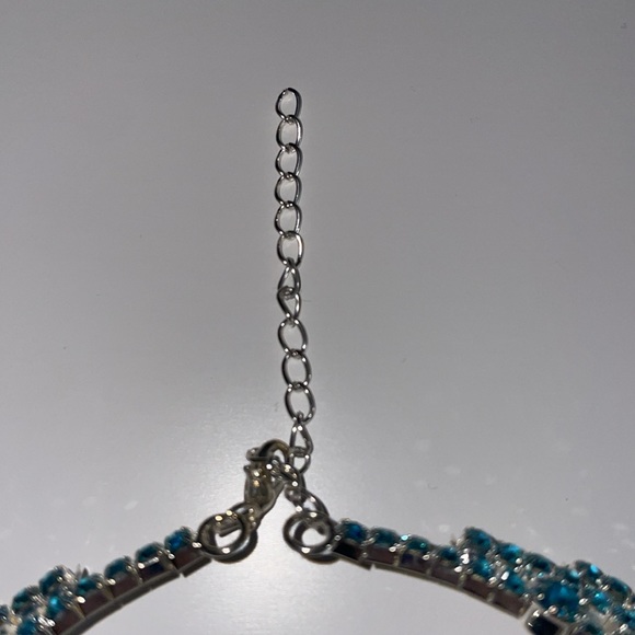 Multilayer Rhinestone Crystal Necklace - Picture 3 of 3